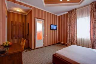 Отель Hotel Kausar Бишкек Одноместный номер с душем-5